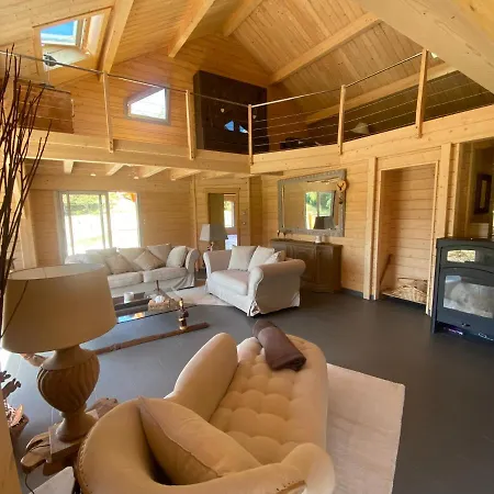 Chalet Grand Chalet Au Calme Avec Vue Sur La Petite Suisse Provencale *